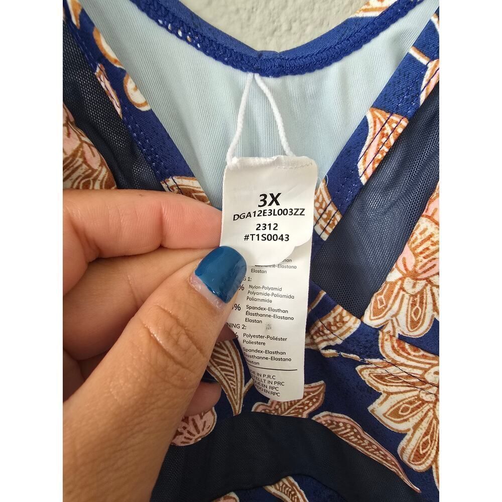 Cupshe Elegant Plus Size 3X Floral One Piece Swimsuit Blue V Neck Tummy Control - Picture 6 of 7